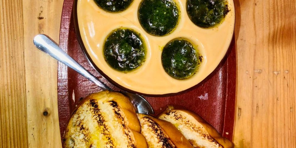 escargots-de-margaux-beurre-persillé-bun-grillé