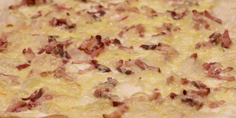 o-lavoir-tarte-flambée-gratinée